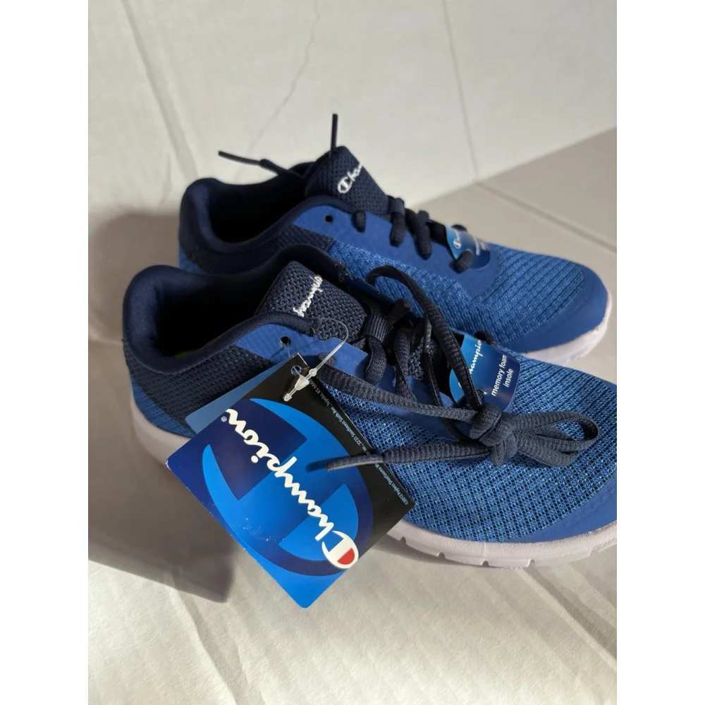 Champion Boy Gusto Sneakers Memory Foam Athletic Blue Mesh Lace up Size 2.5 NWT